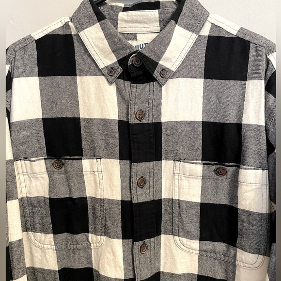 Duluth Trading Co Flannel Long Sleeve Shirt sz Large - Picture 3 of 6